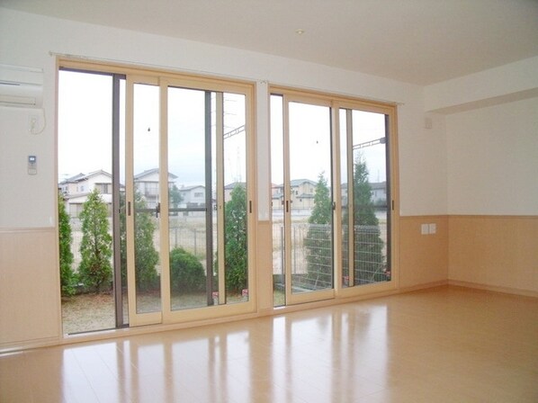 カンパーニュCの物件内観写真